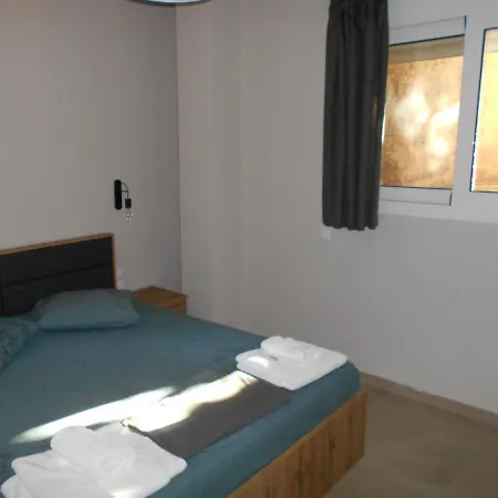 Spλces Pylos Apartments Buitenkant foto