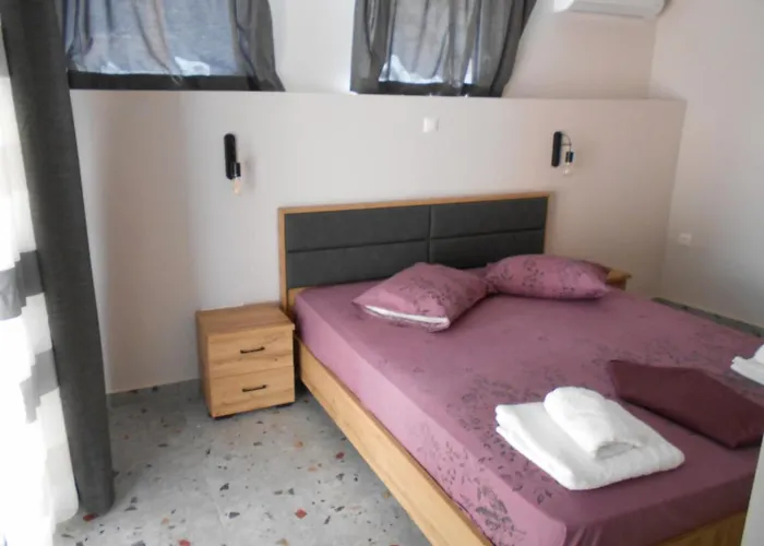 Spλces Pylos Apartments